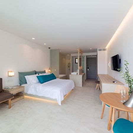 Tsamis Zante Suites (Adults Only) Psarou  Exterior foto Deluxe Room