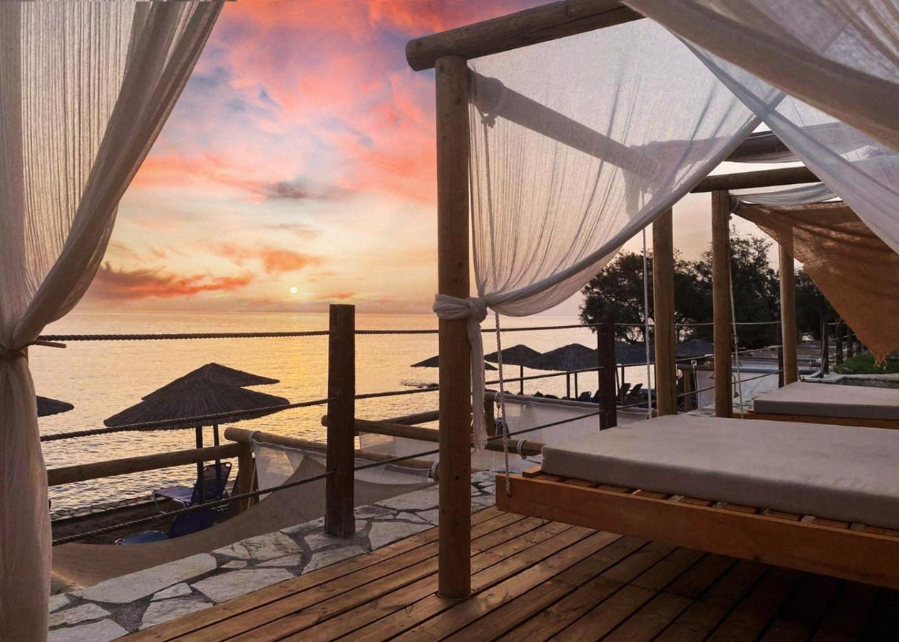 Tsamis Zante Suites (Adults Only) Psarou  Exterior foto Sunset at the beach