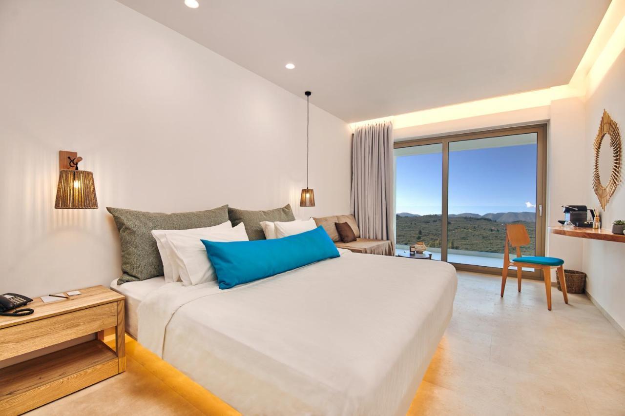 Tsamis Zante Suites (Adults Only) Psarou  Exterior foto Deluxe room