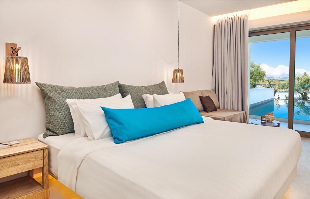 Tsamis Zante Suites (Adults Only) Psarou  Exterior foto Deluxe room with private pool