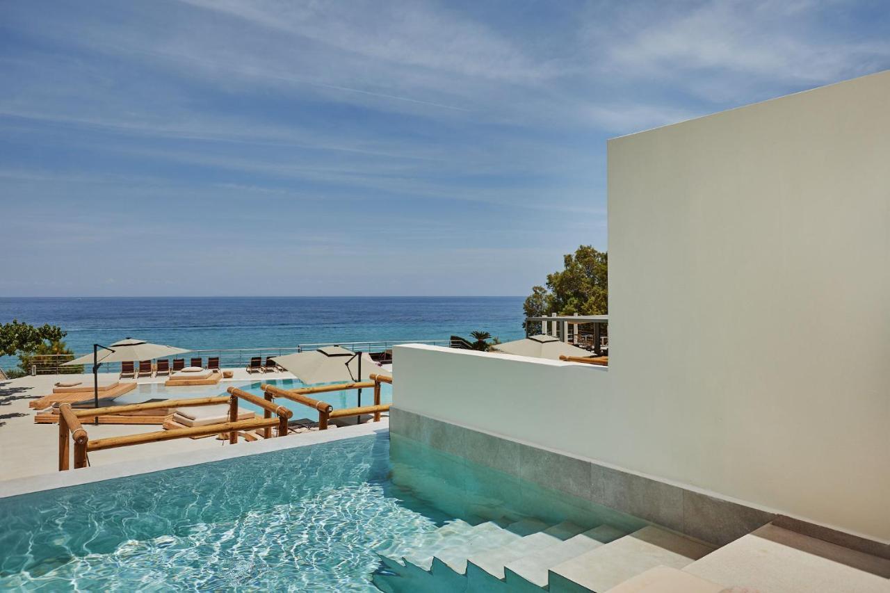 Tsamis Zante Suites (Adults Only) Psarou  Exterior foto The hotel's infinity pool