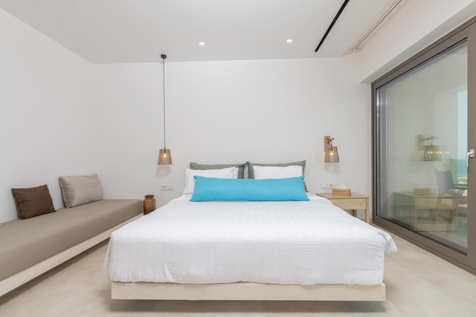 Tsamis Zante Suites (Adults Only) Psarou  Exterior foto A bedroom at the hotel