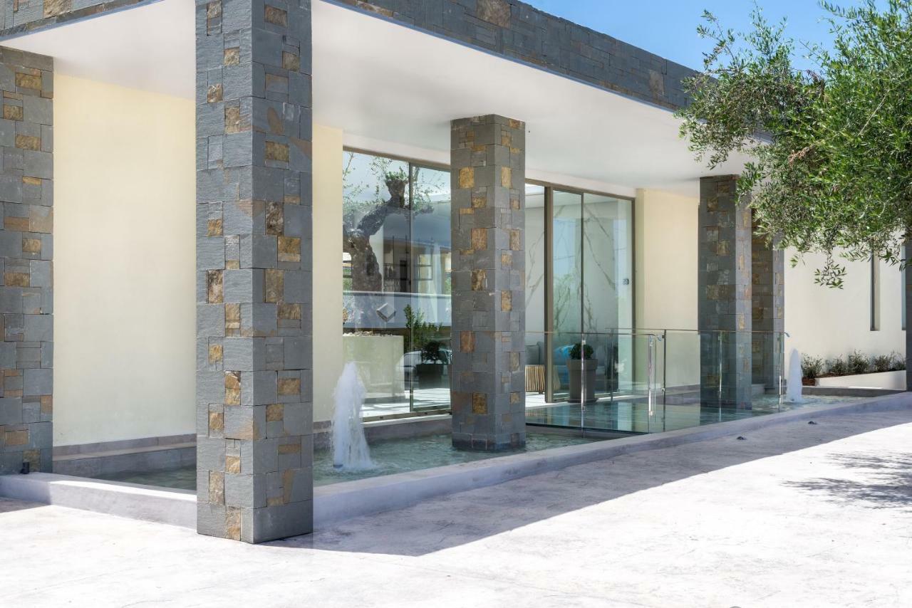 Tsamis Zante Suites (Adults Only) Psarou  Exterior foto The entrance of the museum