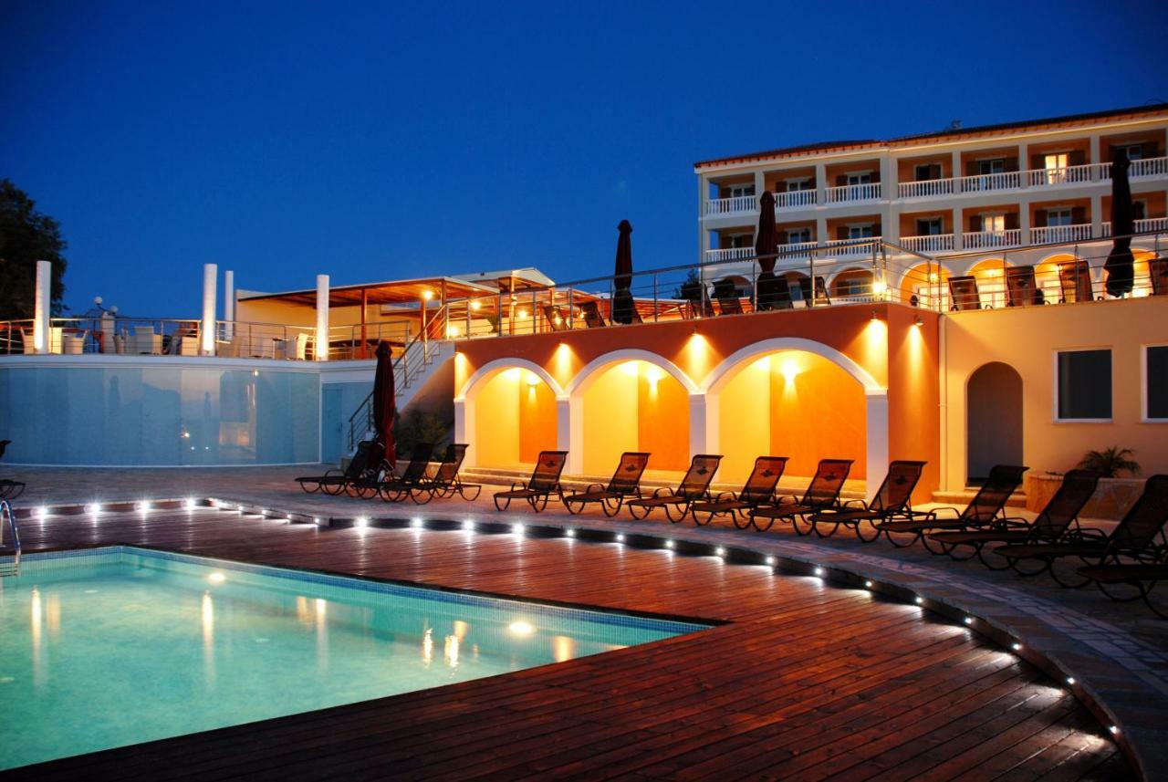Tsamis Zante Suites (Adults Only) Psarou  Exterior foto The hotel at night